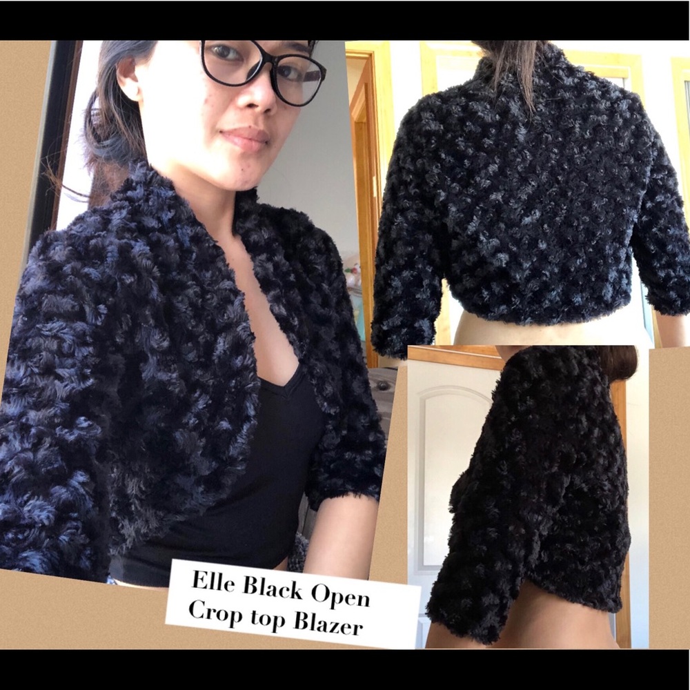 💋ELLE Black Crop top Blazer|SIZE XS|New 🌹